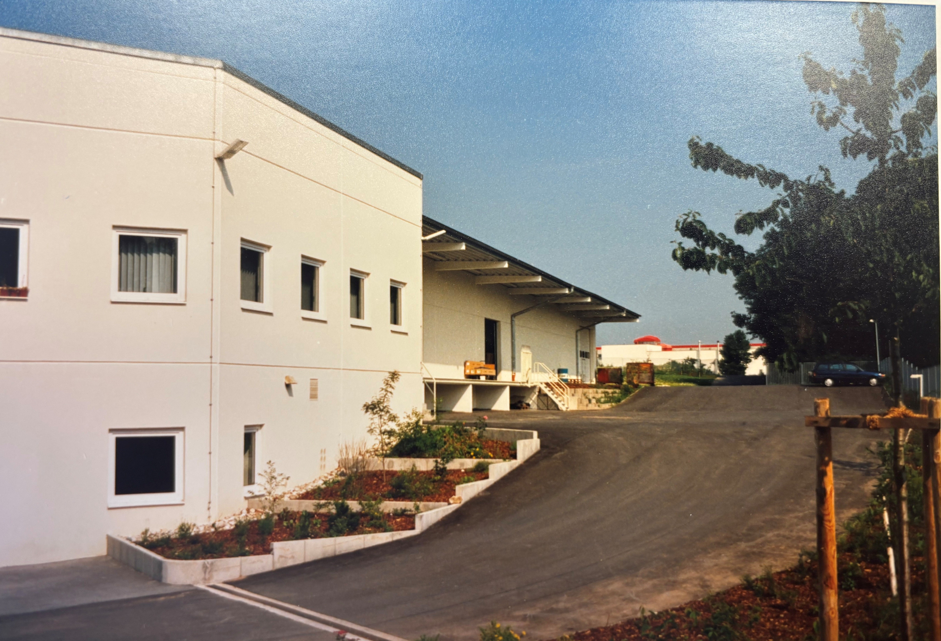 Firmengebäude in Cadolzburg, 1992
